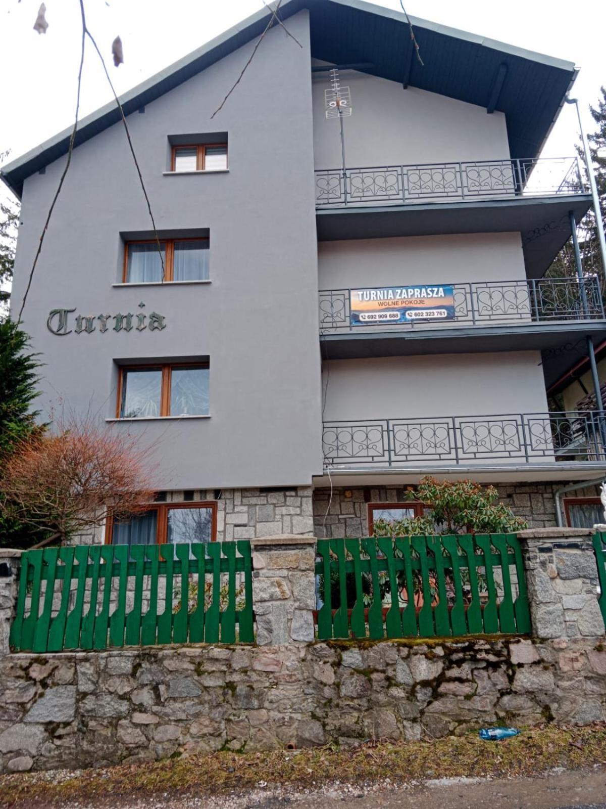 Turnia